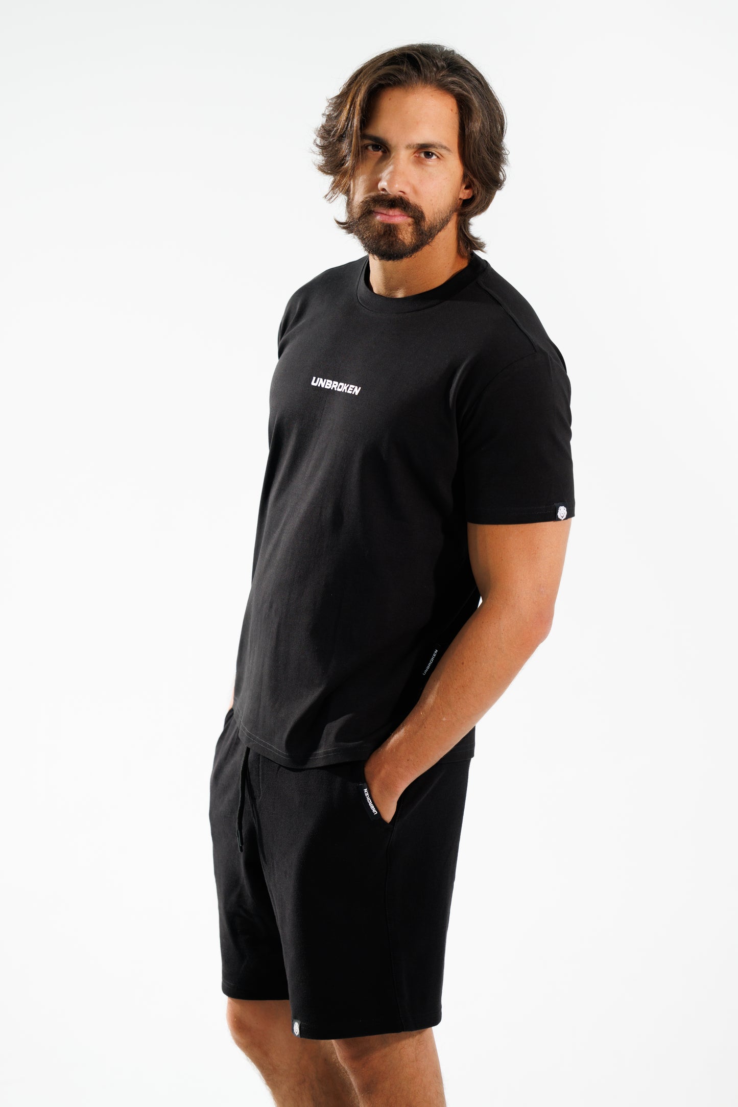 Camiseta Basic regular fit: La Elegancia de lo Esencial