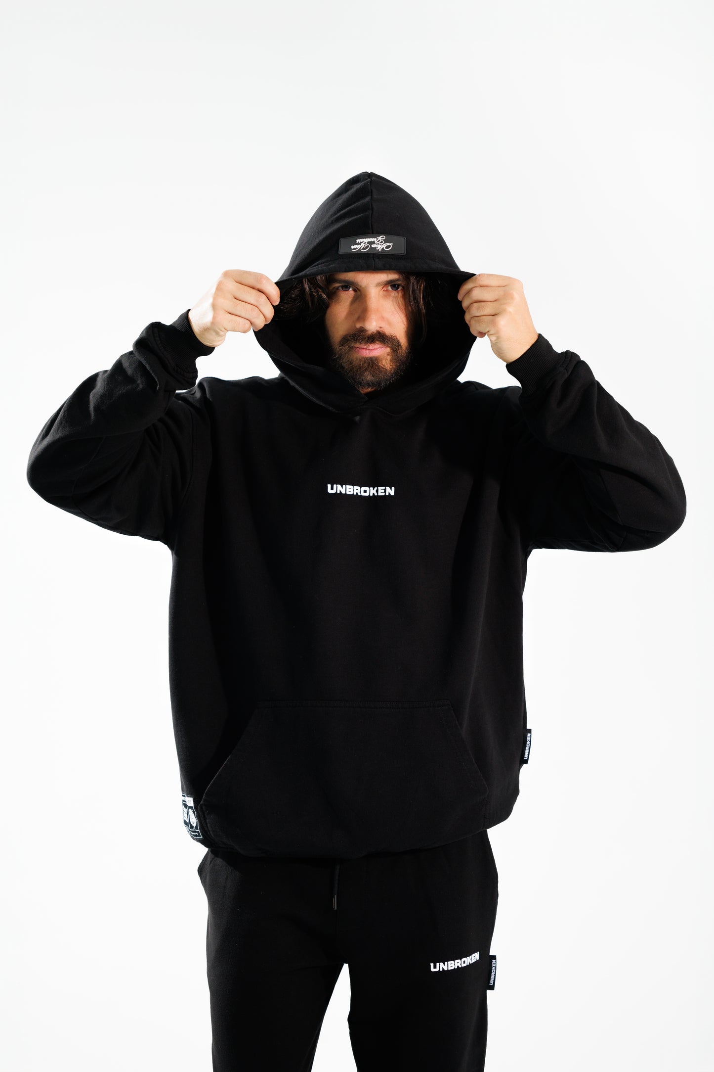 Hoodie New Beginnings: La Grandeza en Cada Nuevo Comienzo