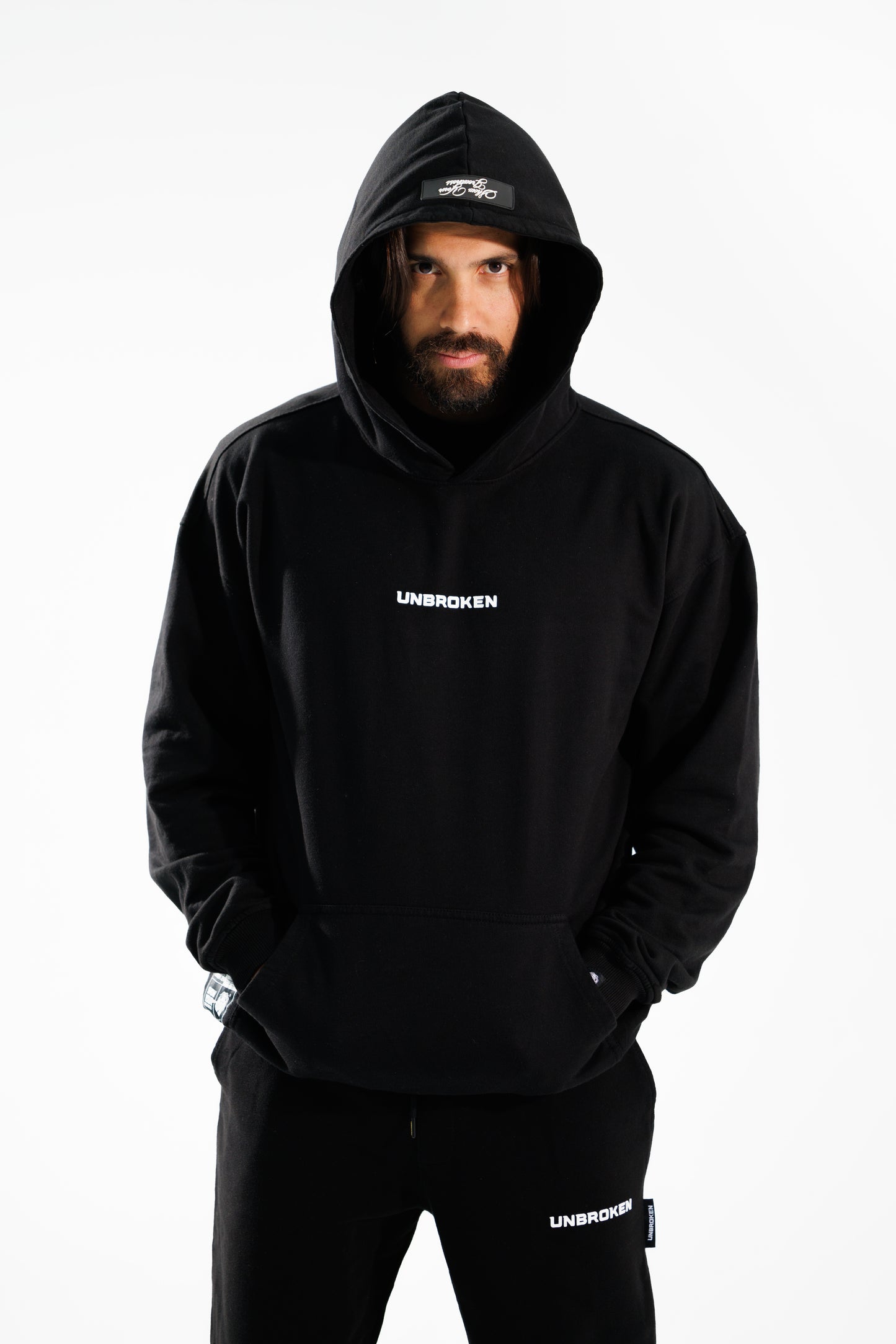 Hoodie New Beginnings: La Grandeza en Cada Nuevo Comienzo