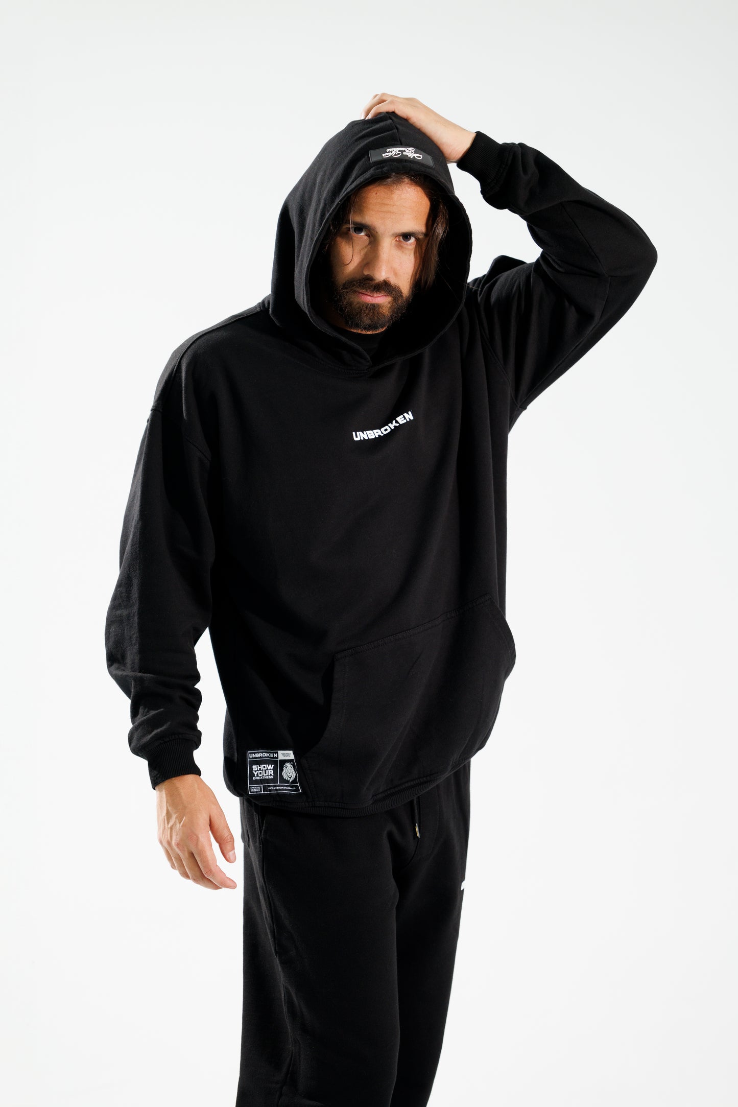 Hoodie New Beginnings: La Grandeza en Cada Nuevo Comienzo